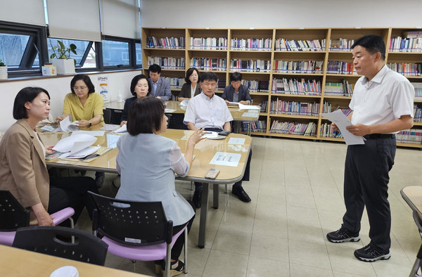 ▲ 4차 현장방문 진행하는 의원들 모습.