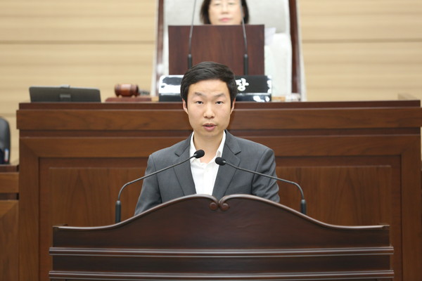 ▲ 인천 서구의회, 검암경서동 주민자치회 조사특위 활동결과보고서 채택.