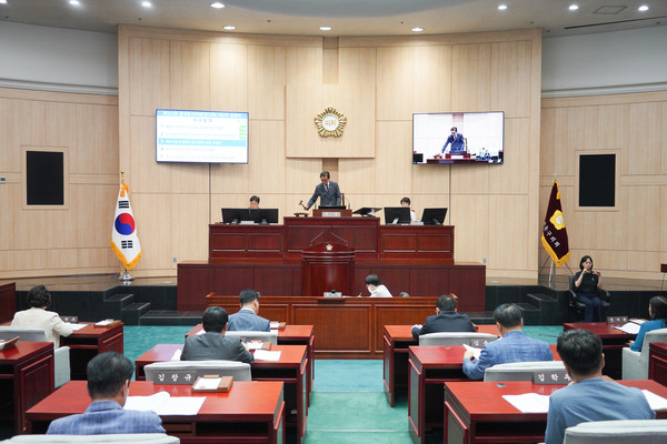 ▲ 제322회 임시회 본회의.
