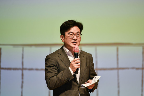 ▲ 김병수 김포시장이 축사를 하고 있다.