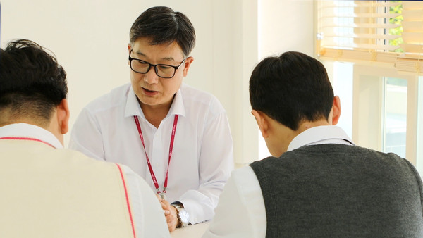 ▲ 의왕진로진학상담센터 상담 진행 모습.