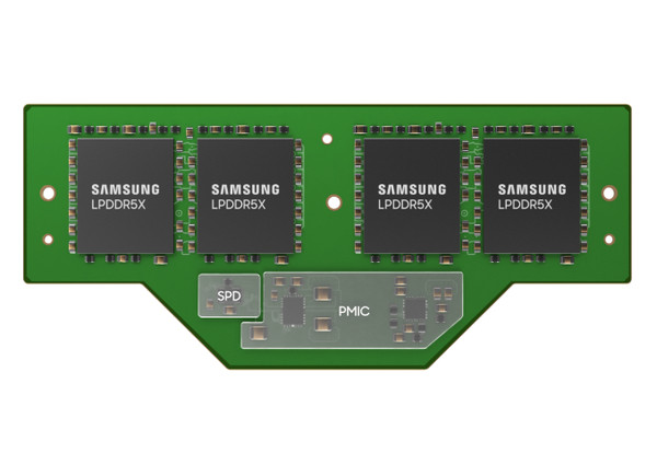 ▲ 삼성전자는 26일 LPDDR D램 기반 7.5Gbps(기가비트 퍼 세컨드) 'LPCAMM'을 개발했다고 밝혔다. /뉴시스