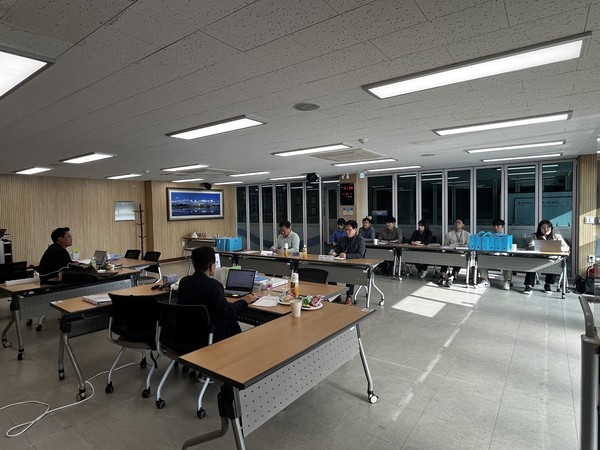 ▲ 여주도시관리공단은 부패방지경영시스템 국제표준인 ‘ISO 37001’ 유지를 위한 한국경영인증원(KMR)의 2차 사후심사 적합 판정을 받았다고 밝혔다.