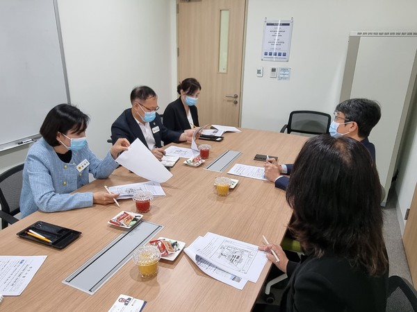 ▲ 병원 내 보행자 교통안전을 위한 방안 논의 모습.