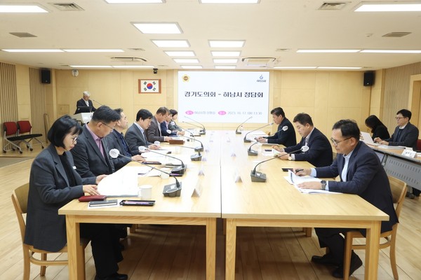 ▲ 지역정책과제 실현을 위한 정담회 모습.
