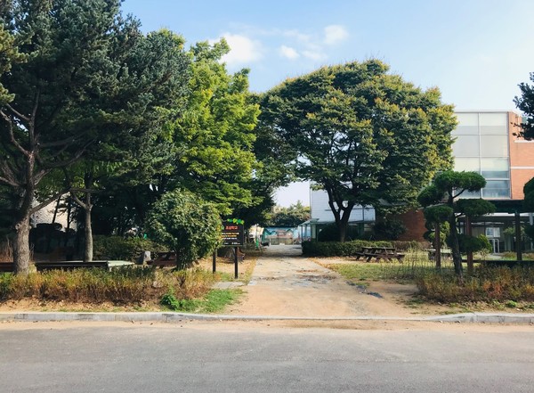 ▲ 인하사대부고 숲 조성 모습.
