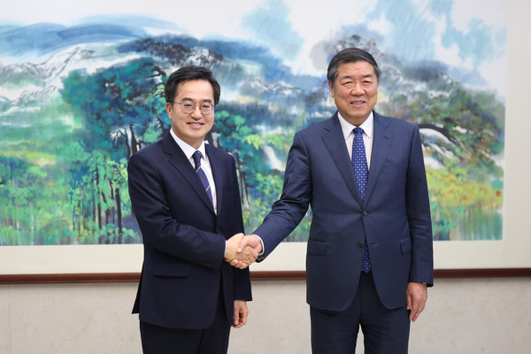 허리펑 중국 국무원 경제담당부총리 면담