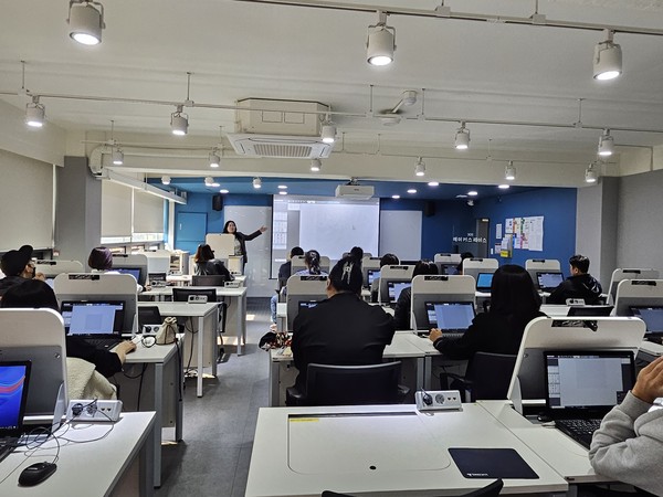 ▲ 인천 동구 3D프린터 분야 직업교육 특강 진행 모습.