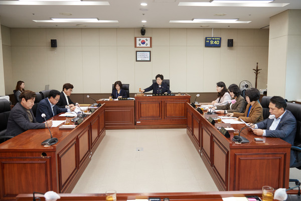 ▲ 용인특례시의회 의회운영위원회는 7일 회의를 개최해 제277회 제2차 정례회를 오는 15일부터 12월 15일까지 31일간의 일정으로 개회하기로 결정했다.