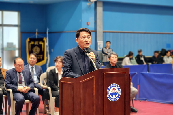 ▲ 축사하는 김기정 의장.