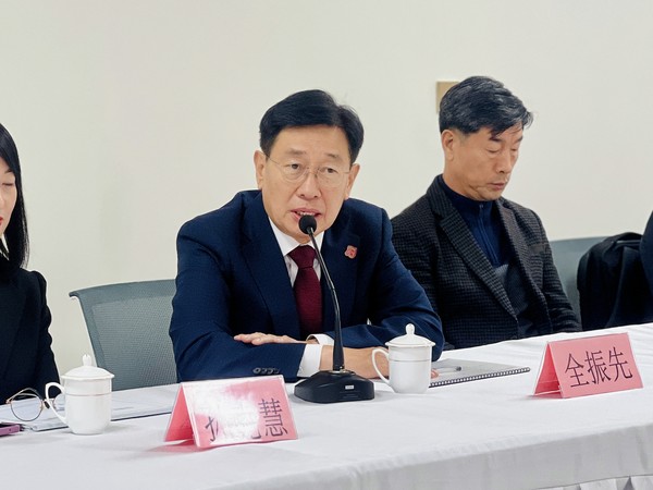 ▲ 조장시 라이브커머스 창업센터 방문한 전진선 양평군수.