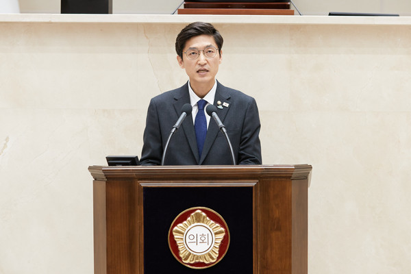 ▲ 시정질문하는 박인철 의원.