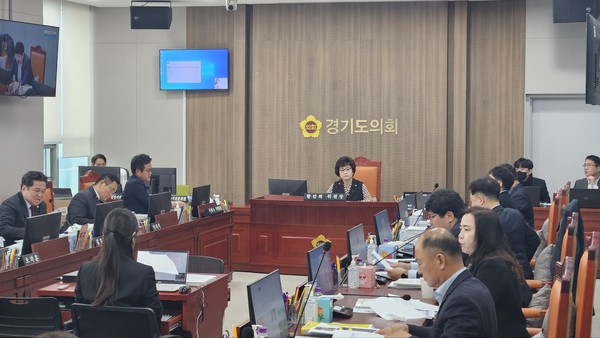 ▲ 경기도의회 교육기획위, 경기도교육청 행정사무감사.