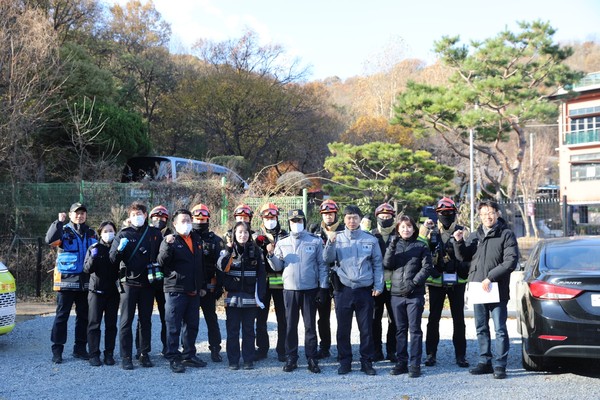 ▲ 산악사고 대비 특별구조 합동훈련 단체사진.