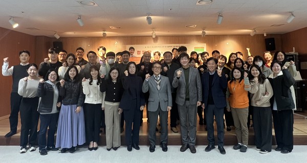 ▲ CEO와 함께하는 저자 초청 교육.
