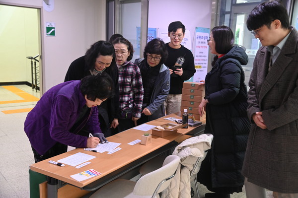 ▲ 시민과 함께하는 청렴인권 캠페인 현장.