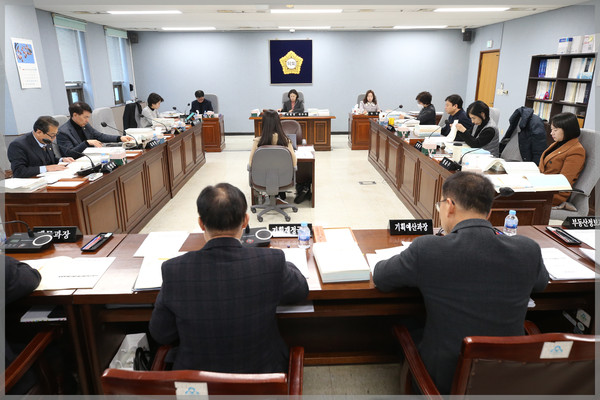 ▲ 성북구의회 예산결산특별위원회.