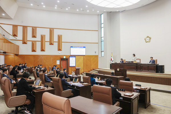▲ 성동구의회는 제276회 제2차 정례회를 마무리했다.