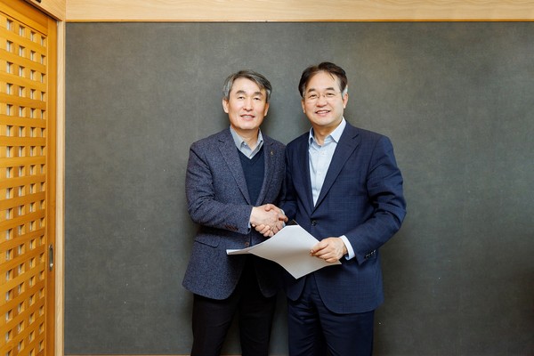 ▲ 이동환 고양특례시장(우)과 백호 서울교통공사 사장(좌).
