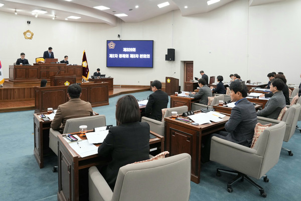 ▲ 제326회 제2차 정례회 제3차 본회의 모습.