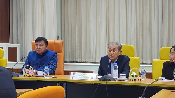 ▲ 강화군과 태국 빡끄렛군 청소년 교육 및 문화교류 협력 간담회 개최 모습.