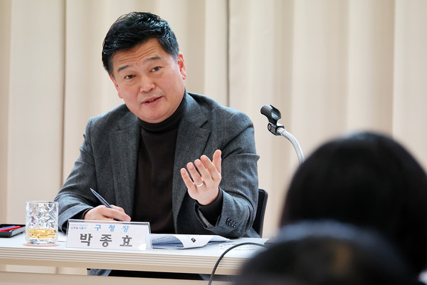 ▲ 박종효 인천남동구청장 구월1동 방문 모습.