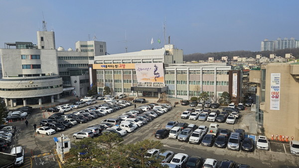 ▲ 고양시청 전경.