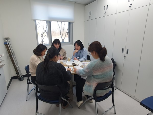 ▲ 인천 중구 찾아가는 국민기초생활보장 직무교육 실시 모습.