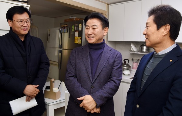 복지 사각지대 무상 집수리로 쾌적한 주거환경 제공