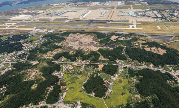 ▲ 인천공항 및 오성산 전경.