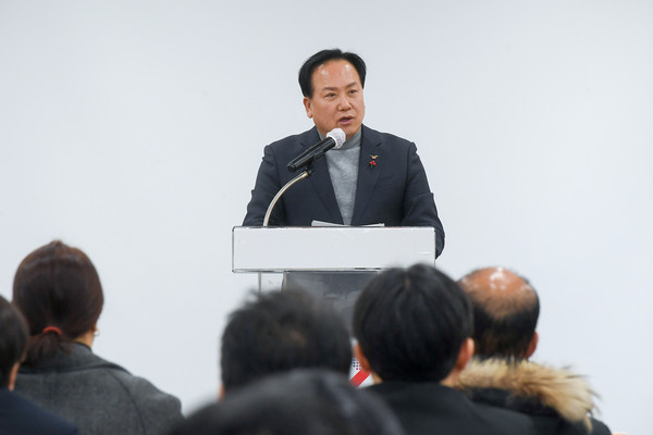 ▲ 이권재 오산시장이 중소·벤처기업 지원시책 설명회를 주재하고 있다.