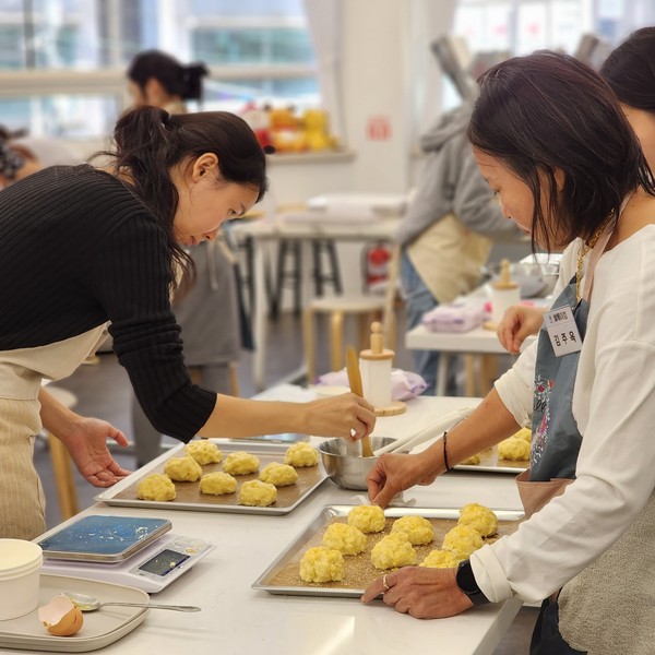 ▲ 쌀베이킹 실습교육.