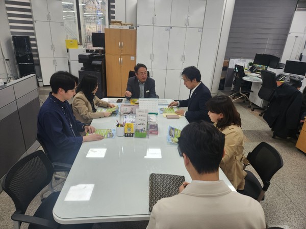 ▲ 김포시 민관 협업 상세주소 신청 원스톱 서비스 운영 구축 위한 논의 진행 모습.