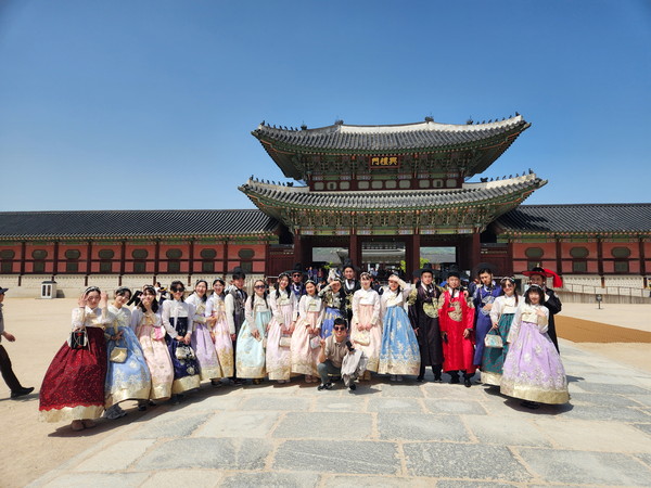 연수큰재장학재단 장학생, 몽골 칭길테구 청소년과의 만남