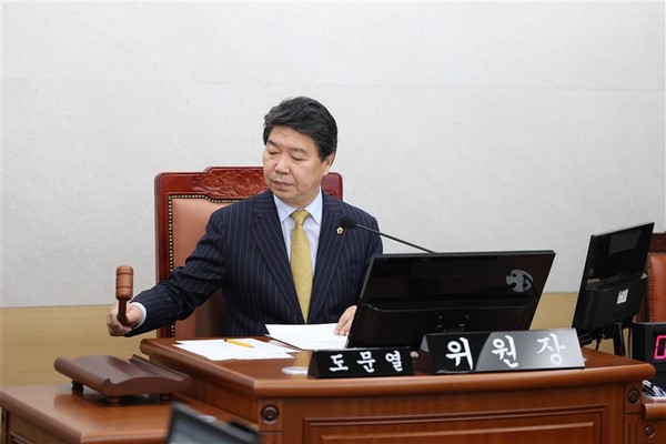 ▲ 도문열 도시계획균형위원장.