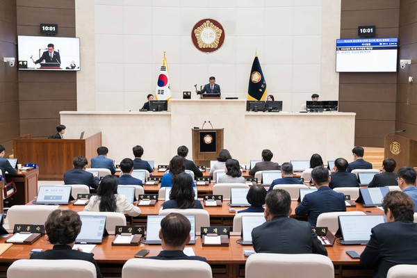 ▲ 용인특례시의회가 제282회 임시회를 폐회했다.