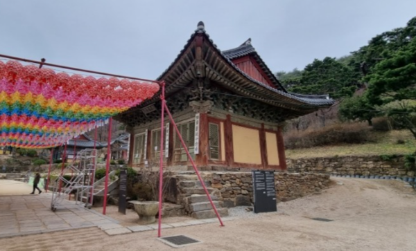▲ 강화군 전등사 대웅전.
