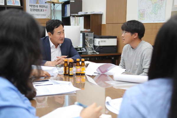 ▲ 동반상생 플리마켓 간담회 모습.