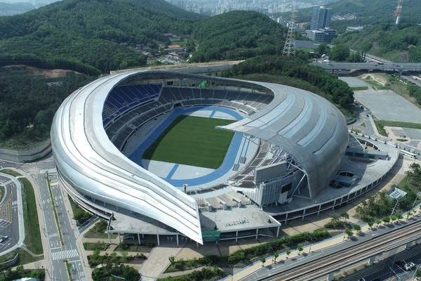 ▲ 용인미르스타디움 전경.