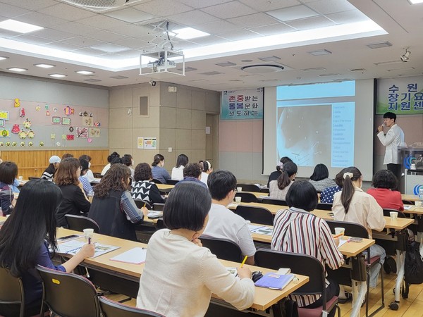 ▲ 재활 연하장애교육 실시 현장.