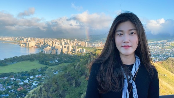 ▲ 동대문구답십리도서관 상주작가 이소연.