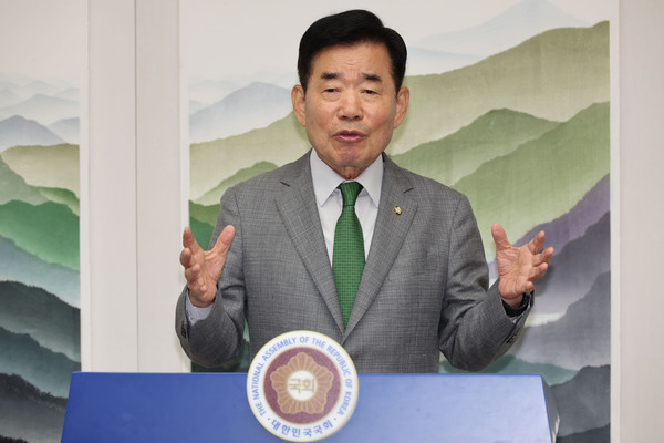 ▲ 연금개혁 관련 설명하는 김진표 의장. /뉴시스