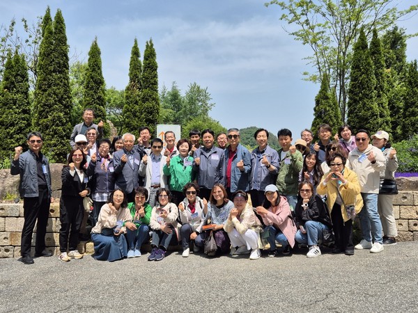▲ 성북구 동 지역사회보장협의체 공동위원장 워크숍 단체사진.