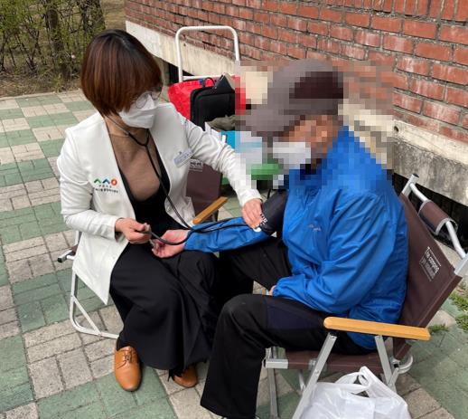 ▲ 인천시 긴급돌봄 서비스 실시 모습.