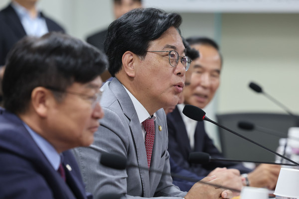 ▲ 발언하는 송언석 재정·세제개편특별위원장. /뉴시스