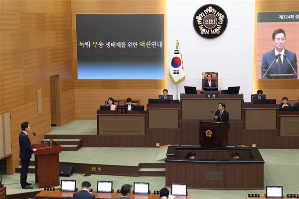 ▲ 시정질문하는 박유진 의원.