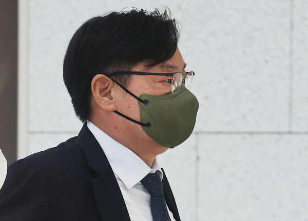 ▲ 지난 2022년 9월 27일 영장실질심사 출석하는 이화영.