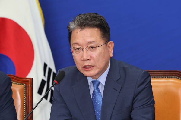▲ 인사말 하는 강민구 최고위원. /뉴시스