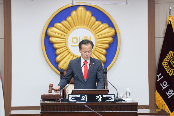 ▲ 포천시의회 서과석 의장.