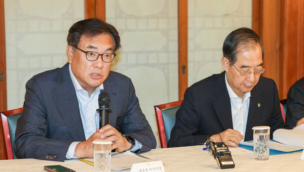 ▲ 정진석 대통령 비서실장 발언 모습. /뉴시스